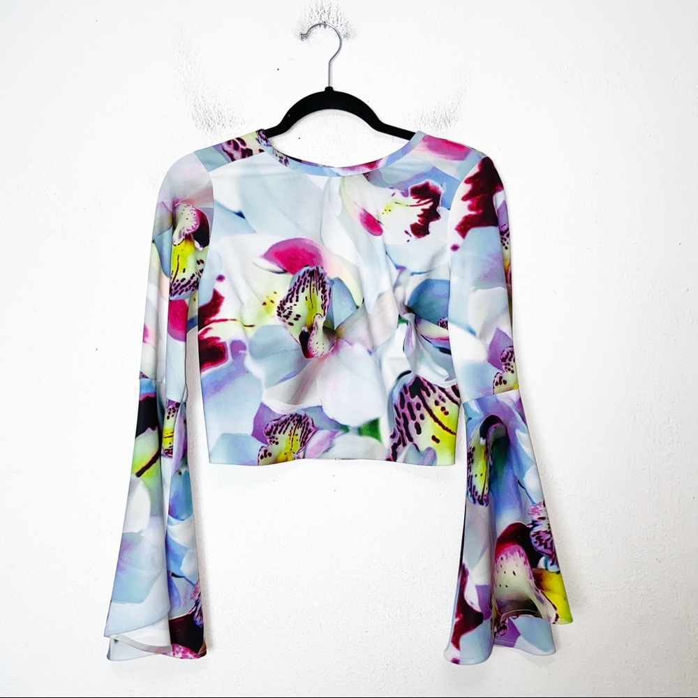 Bebe Floral Long Flare Sleeve Crop Top